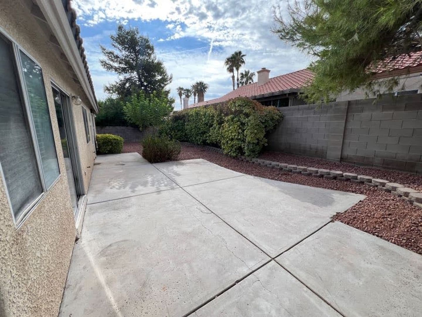 N Las Vegas House: 4717 Pointe Decatur Way