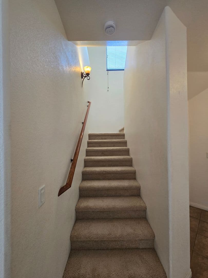 Las Vegas House: 9164 Craven Ave