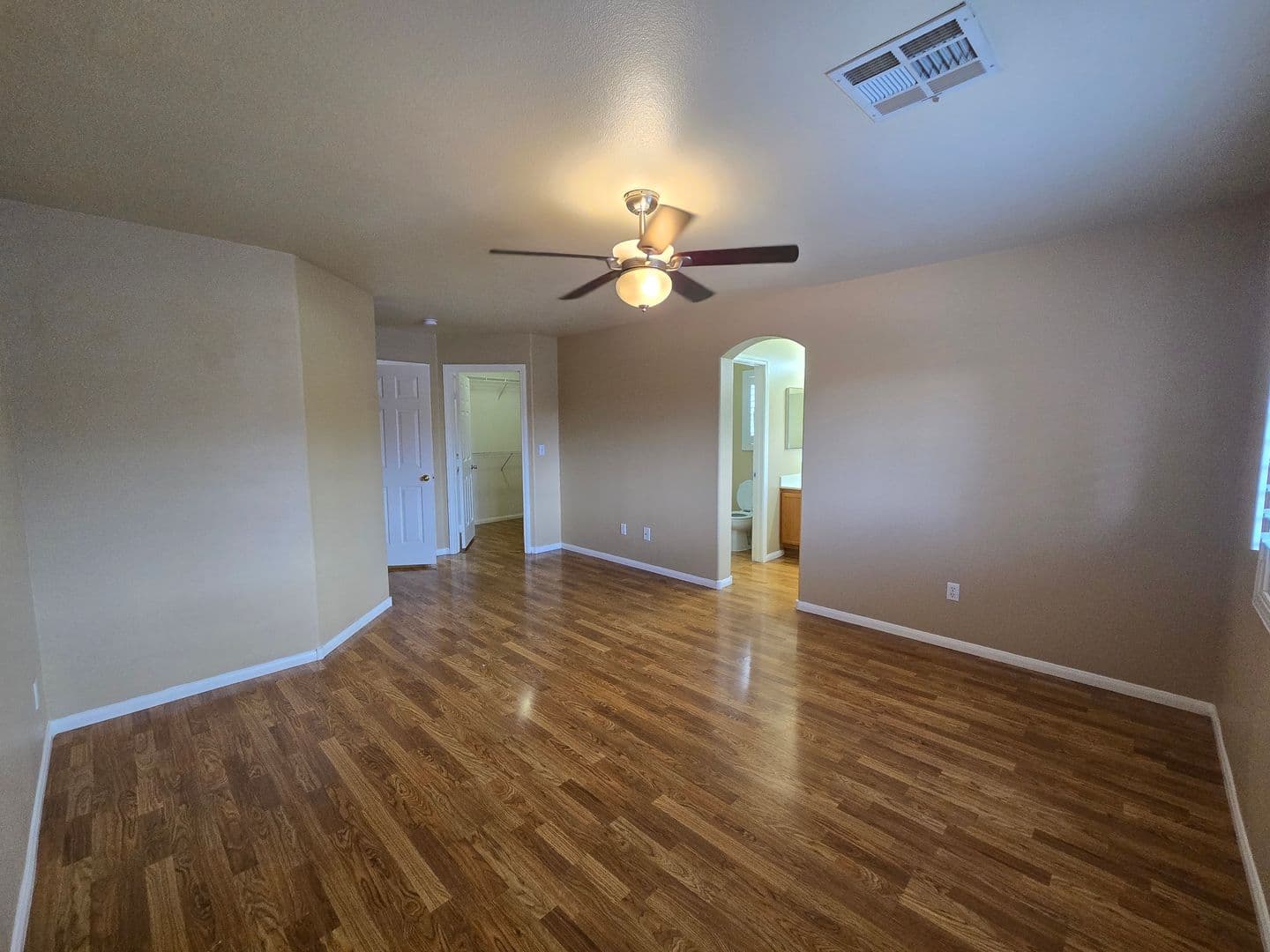 Las Vegas House: 816 Bow Creek Ln