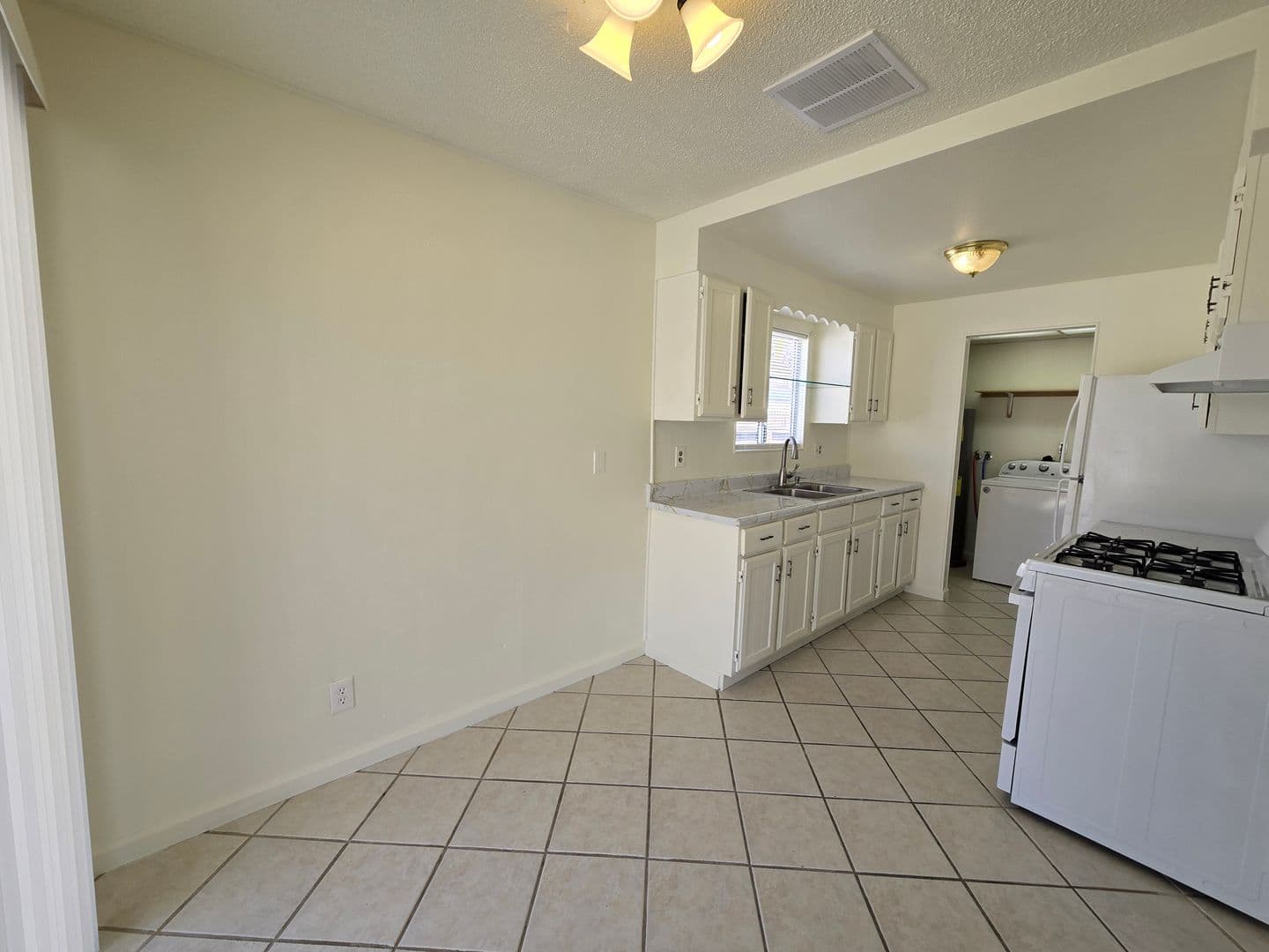 Las Vegas House: 5239 Erin Cir