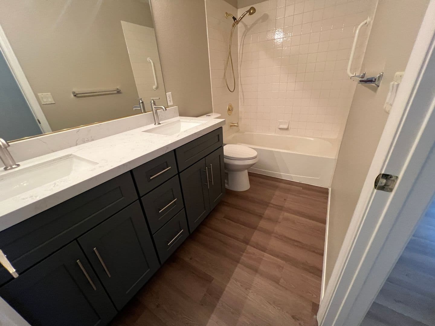 N Las Vegas House: 4717 Pointe Decatur Way