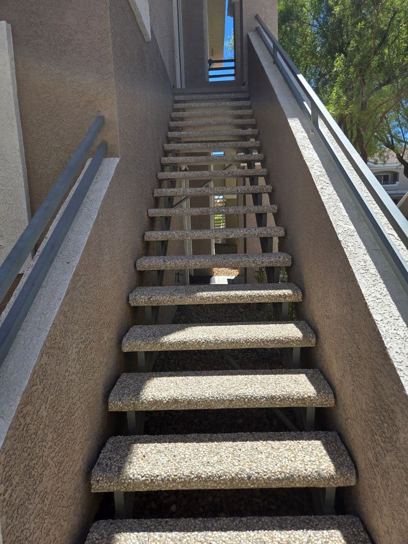 Las Vegas House: 9330 W Maule Ave #216