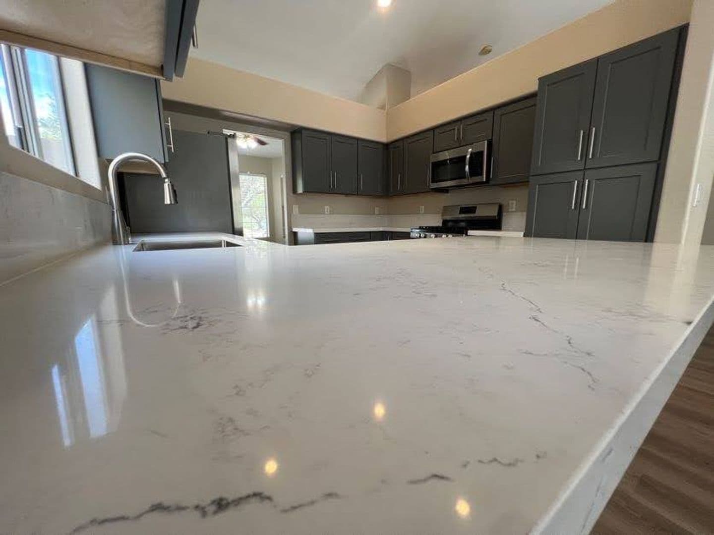 N Las Vegas House: 4717 Pointe Decatur Way