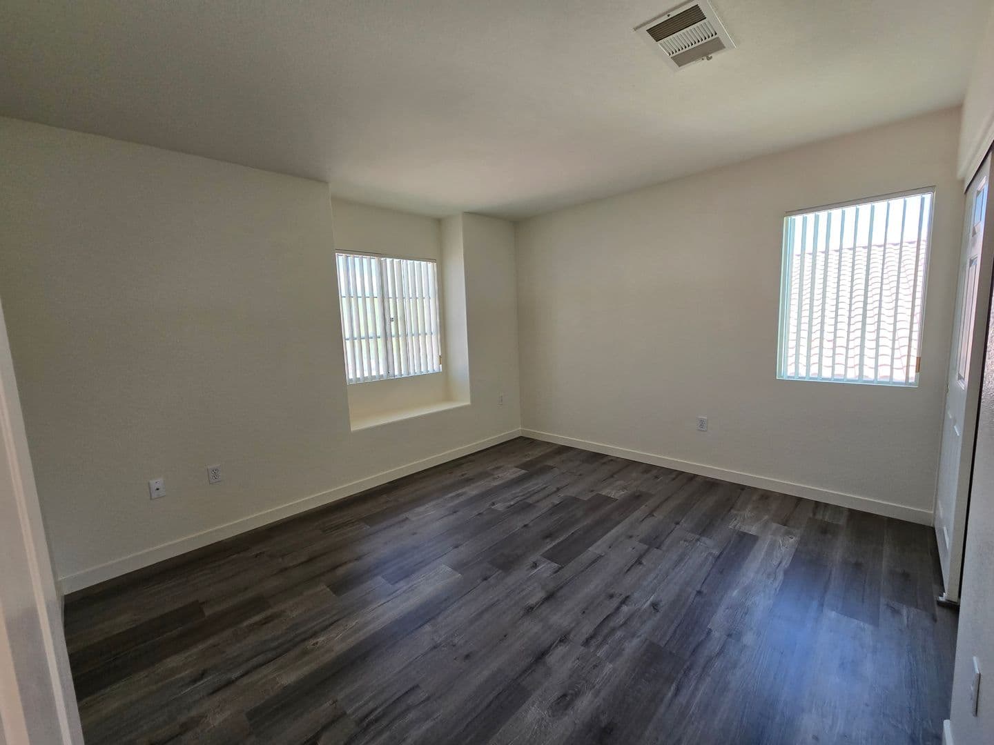 Henderson House: 3033 Panorama Ridge Dr
