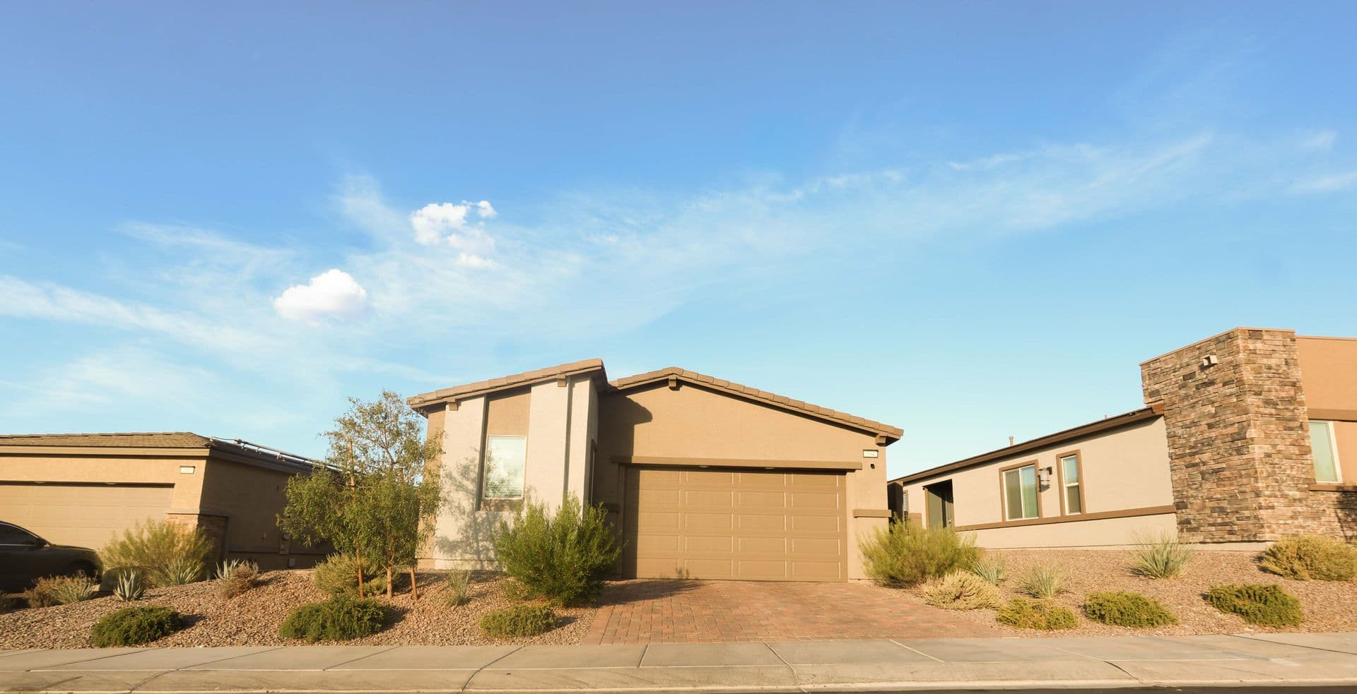 Henderson House: 294 Bridge Canyon St