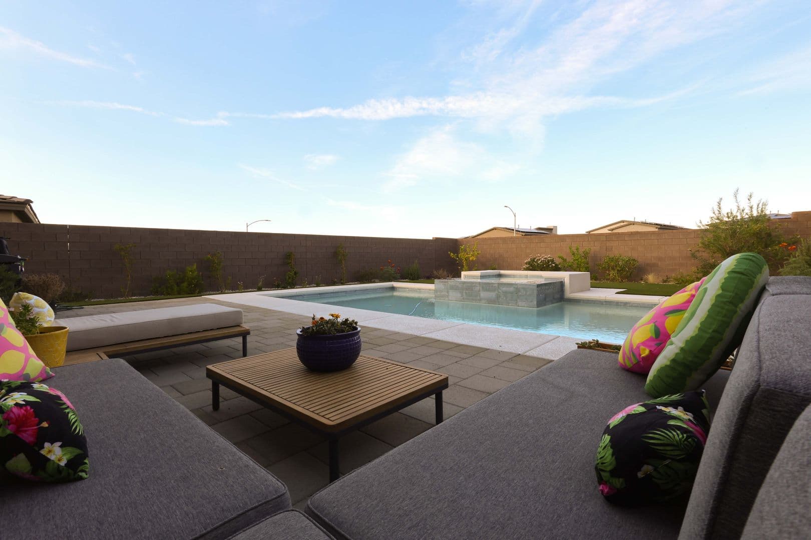Henderson House: 294 Bridge Canyon St