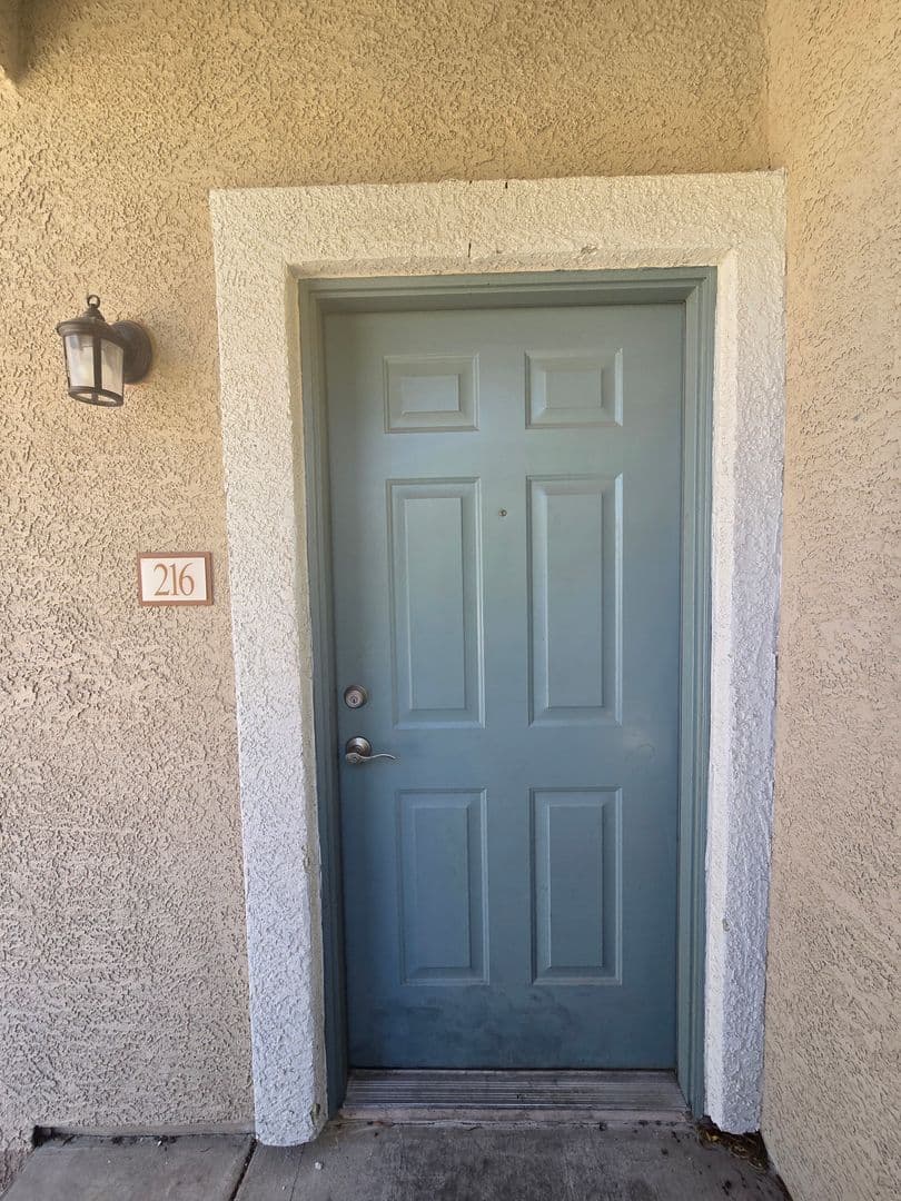 Las Vegas House: 9330 W Maule Ave #216