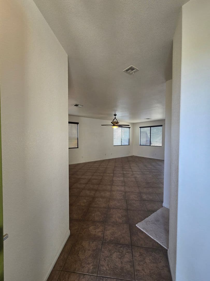 Las Vegas House: 9164 Craven Ave