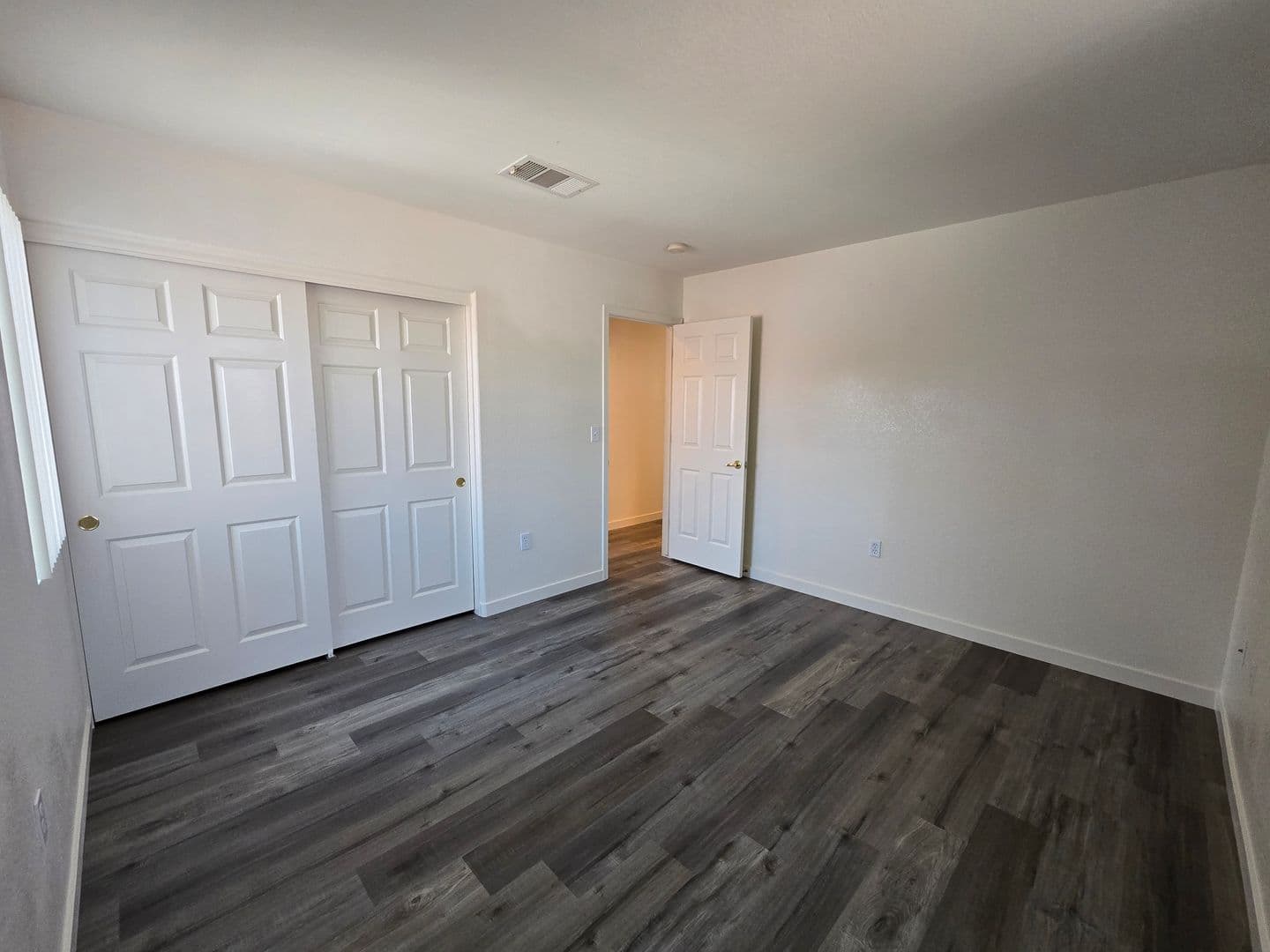Henderson House: 3033 Panorama Ridge Dr