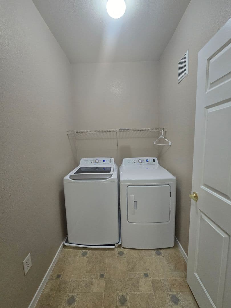 Las Vegas House: 9330 W Maule Ave #216