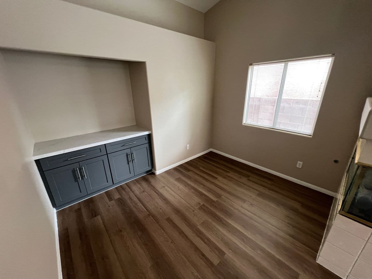 N Las Vegas House: 4717 Pointe Decatur Way
