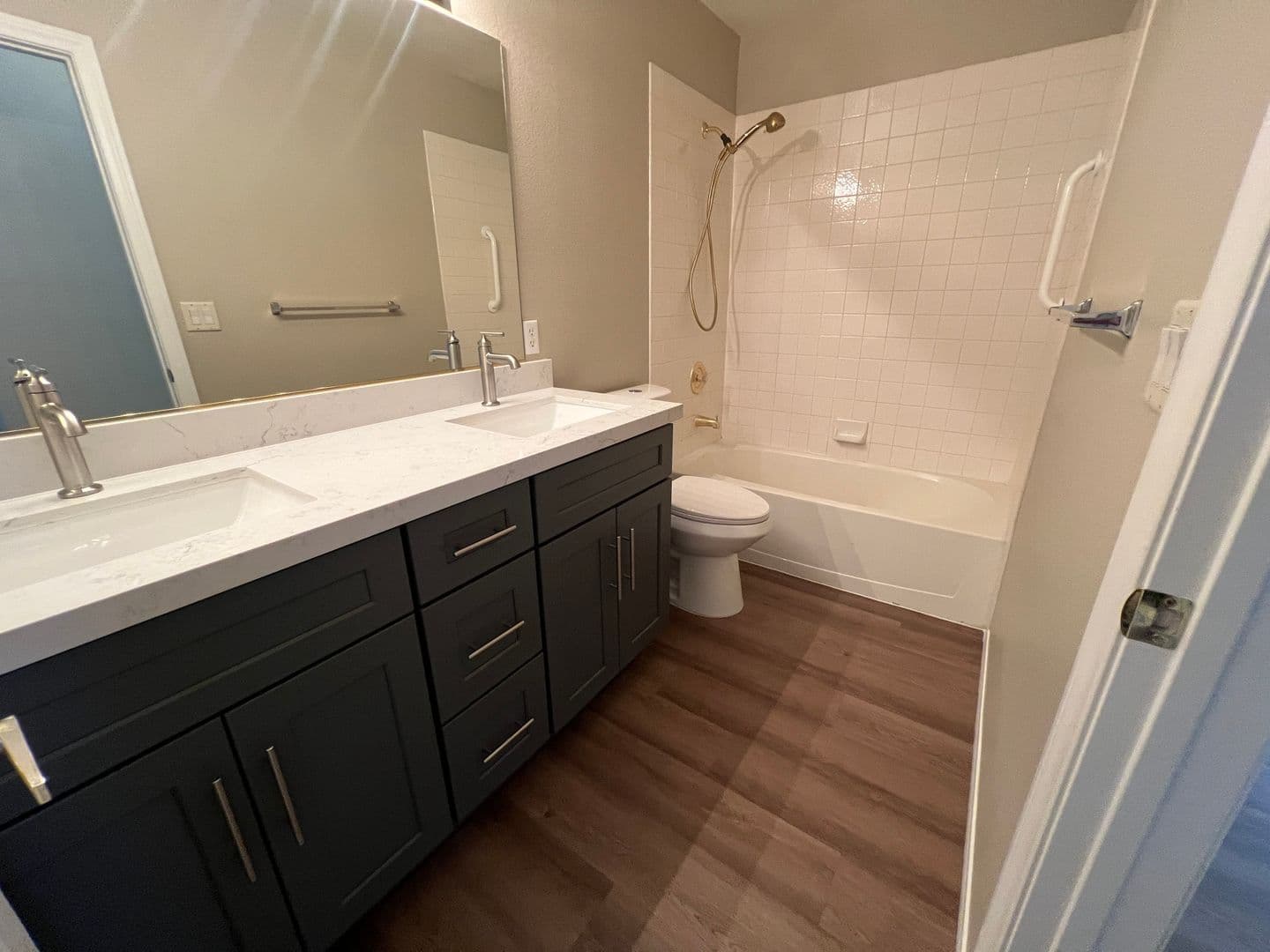 N Las Vegas House: 4717 Pointe Decatur Way