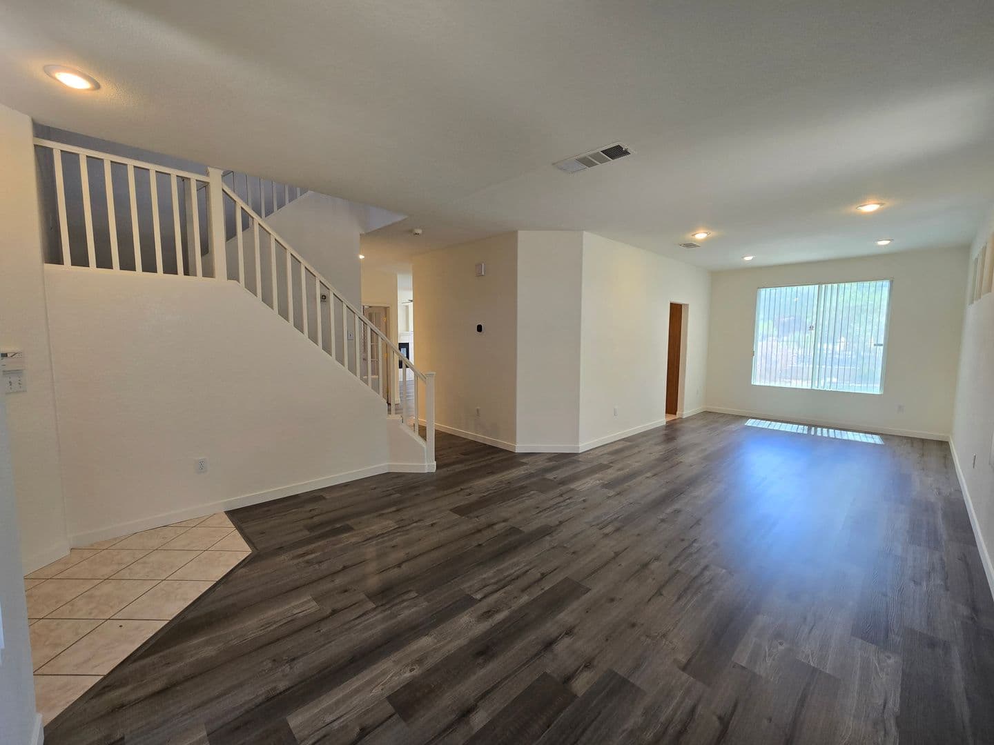 Henderson House: 3033 Panorama Ridge Dr