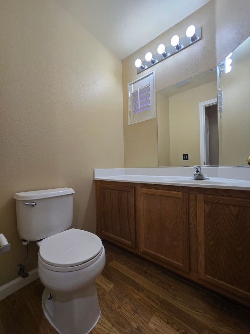 Las Vegas House: 816 Bow Creek Ln