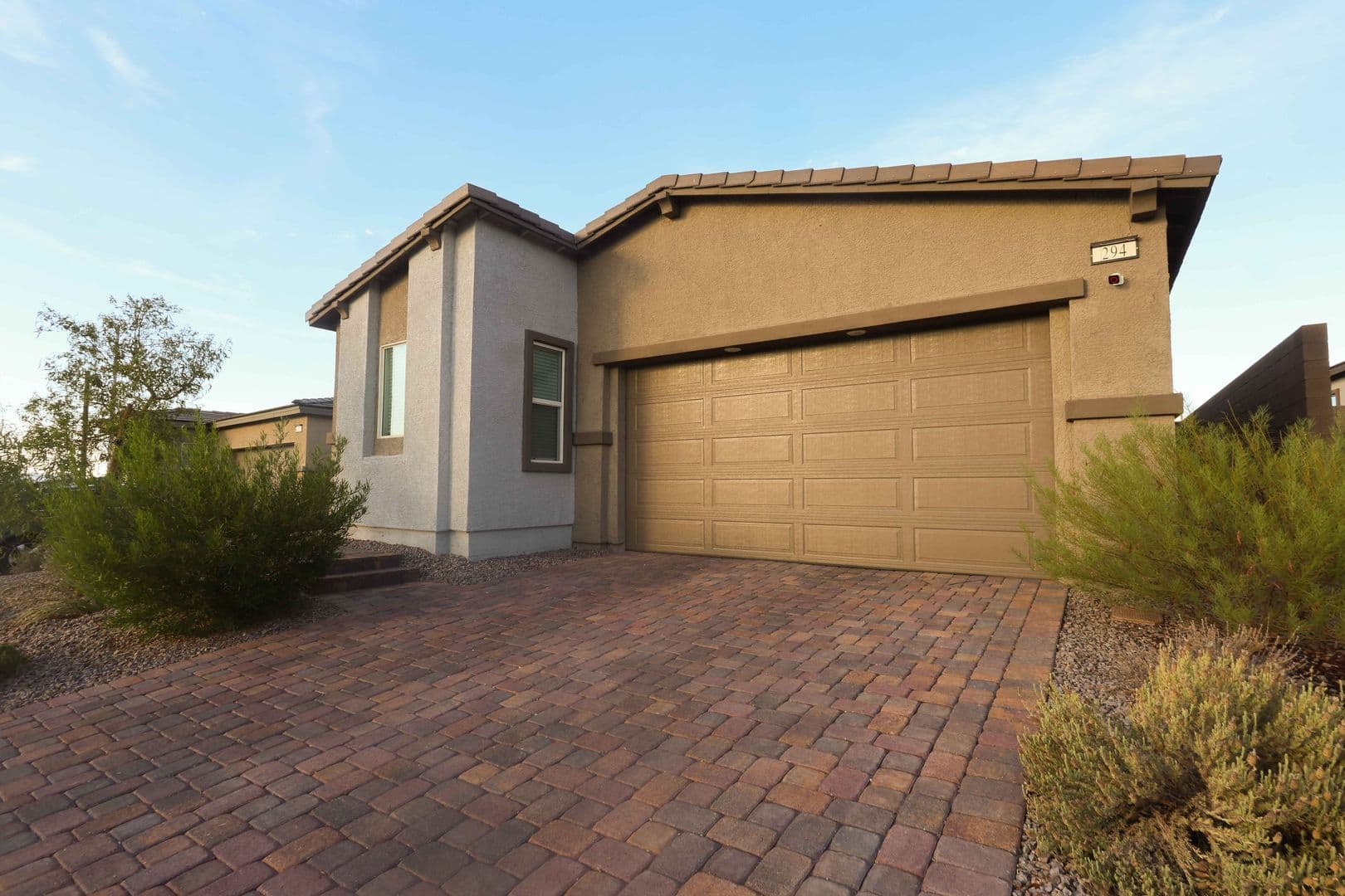 Henderson House: 294 Bridge Canyon St