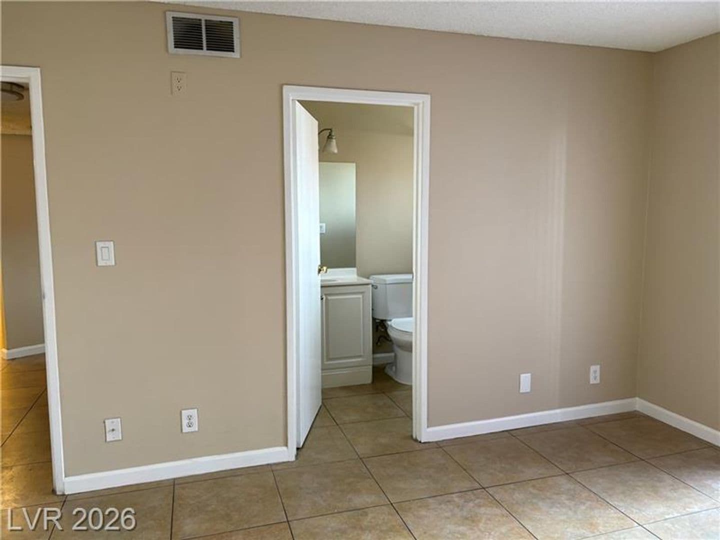 Las Vegas Condo: 2080 Karen Ave #A17