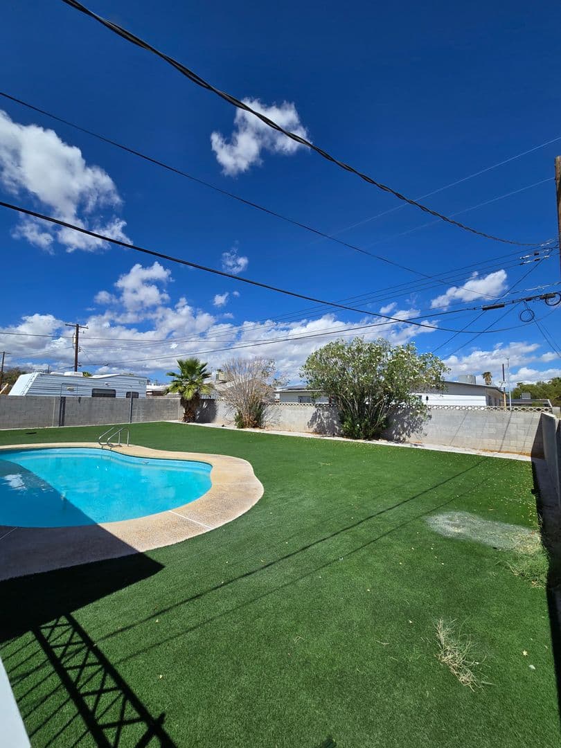 Las Vegas House: 6508 Mecham Ave