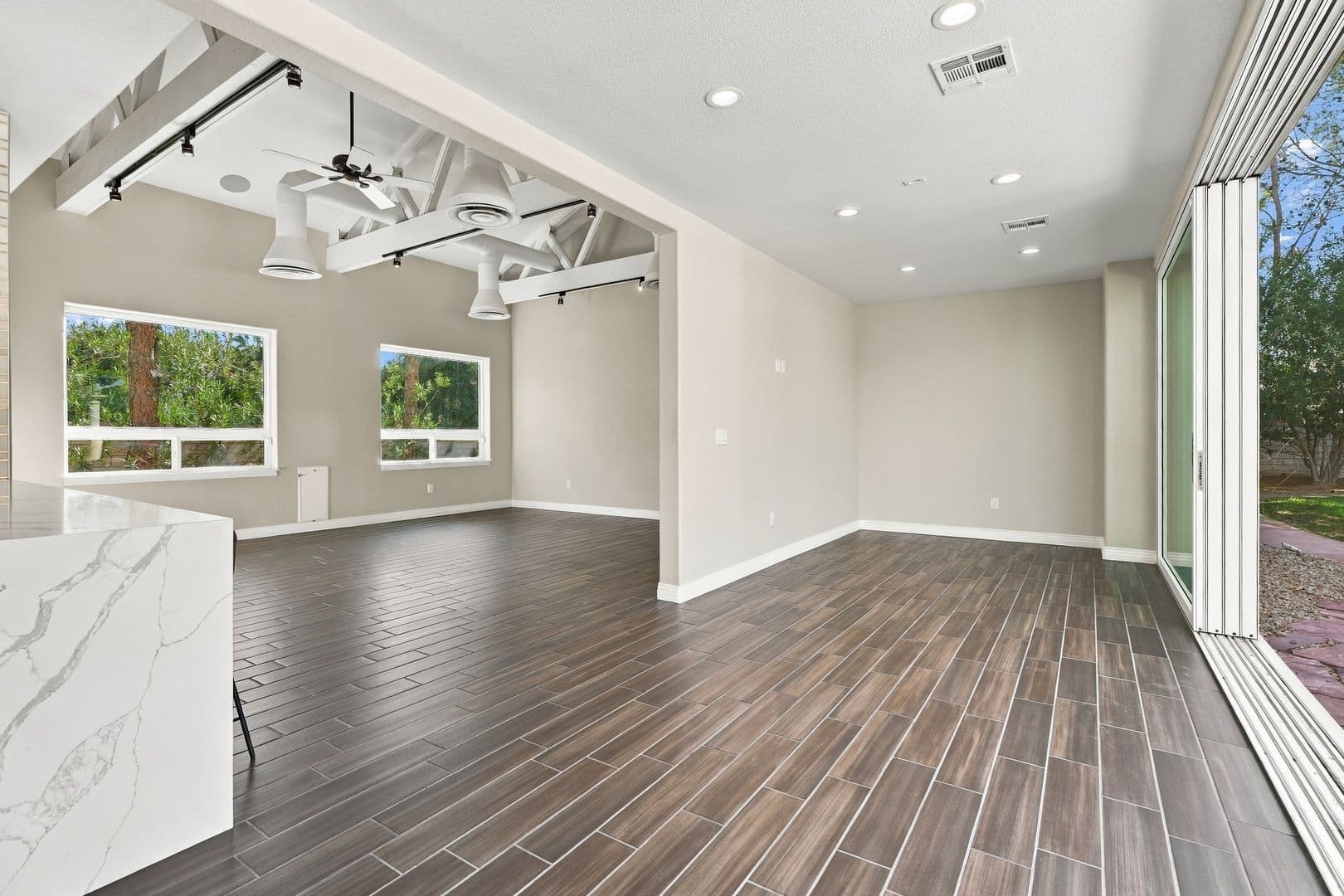 Las Vegas House: 7417 Doe Ave
