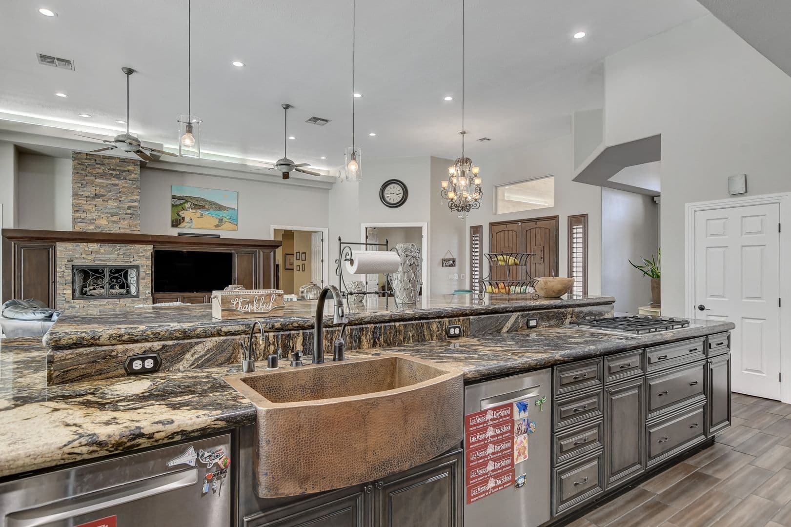Las Vegas House: 7417 Doe Ave