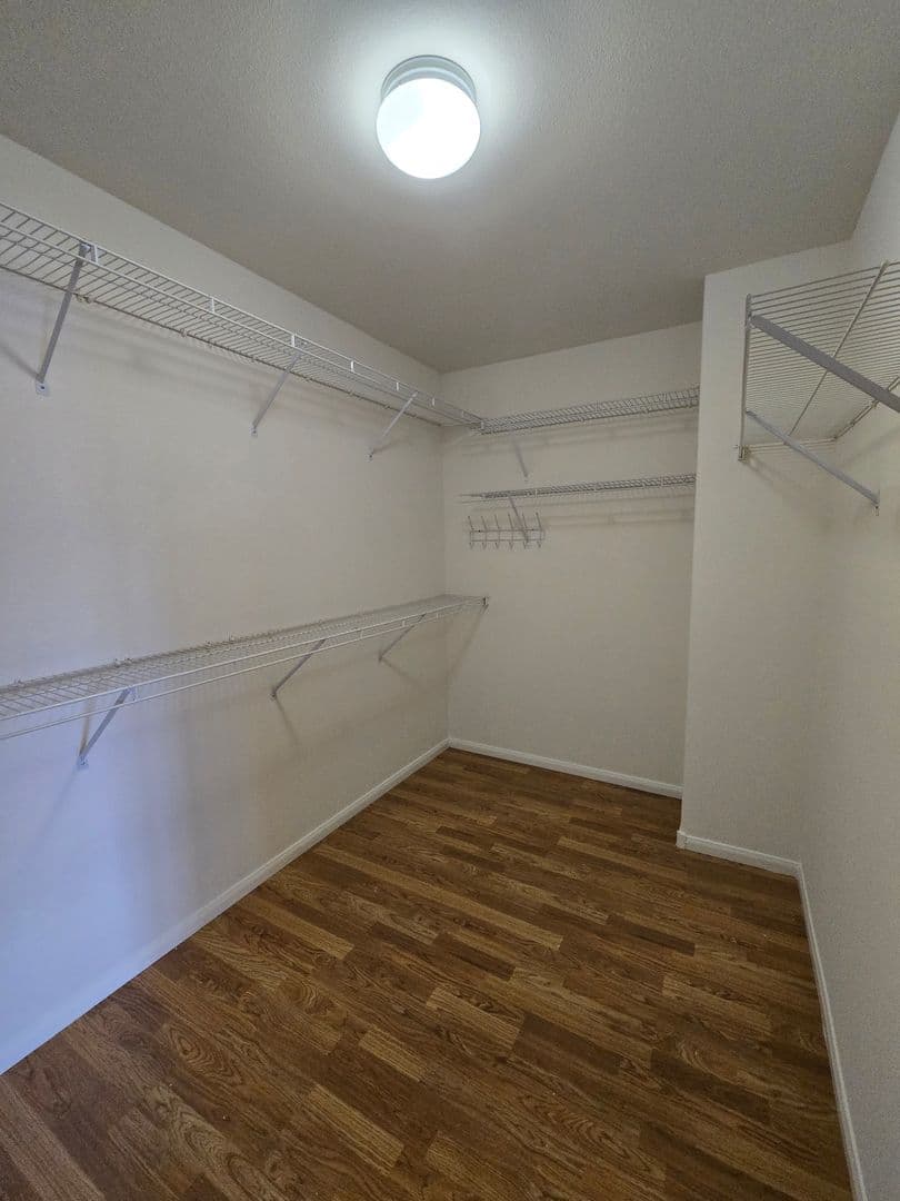 Las Vegas House: 816 Bow Creek Ln