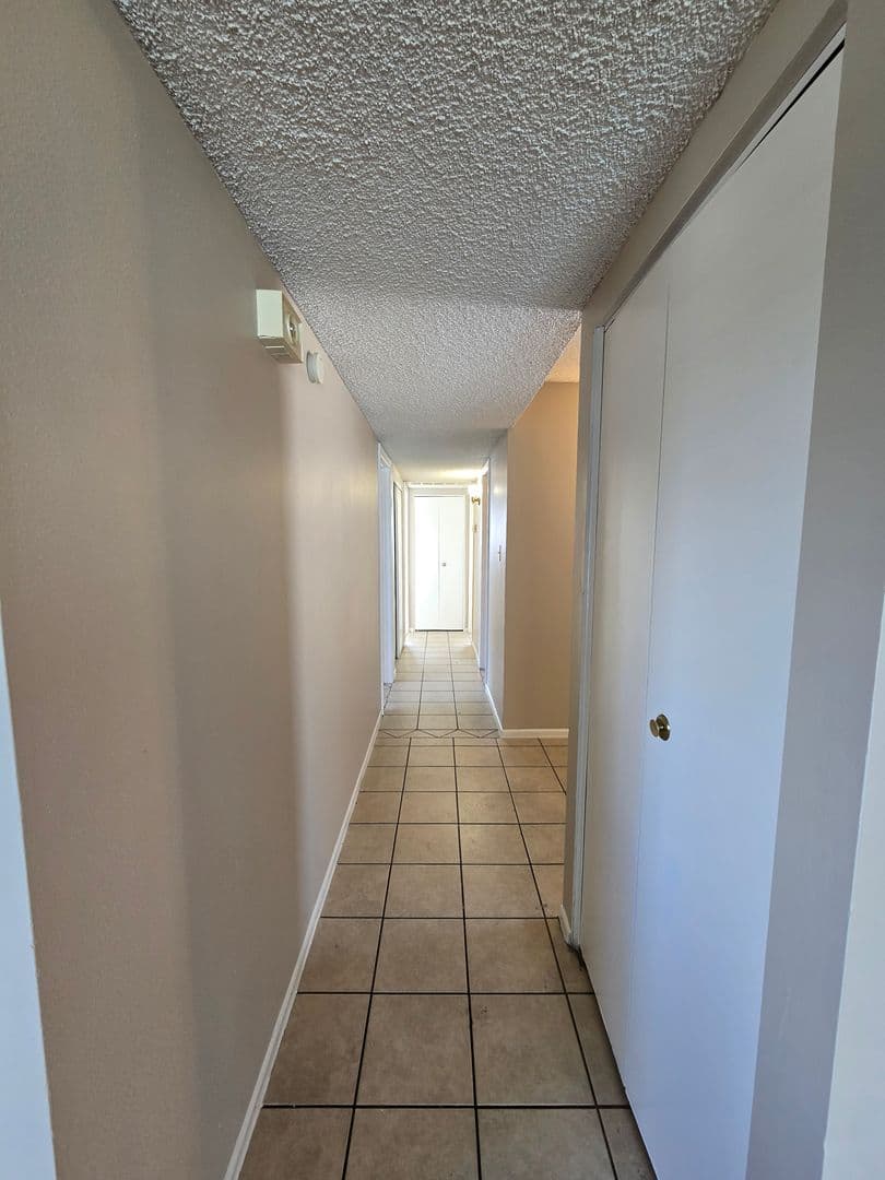Las Vegas House: 6508 Mecham Ave
