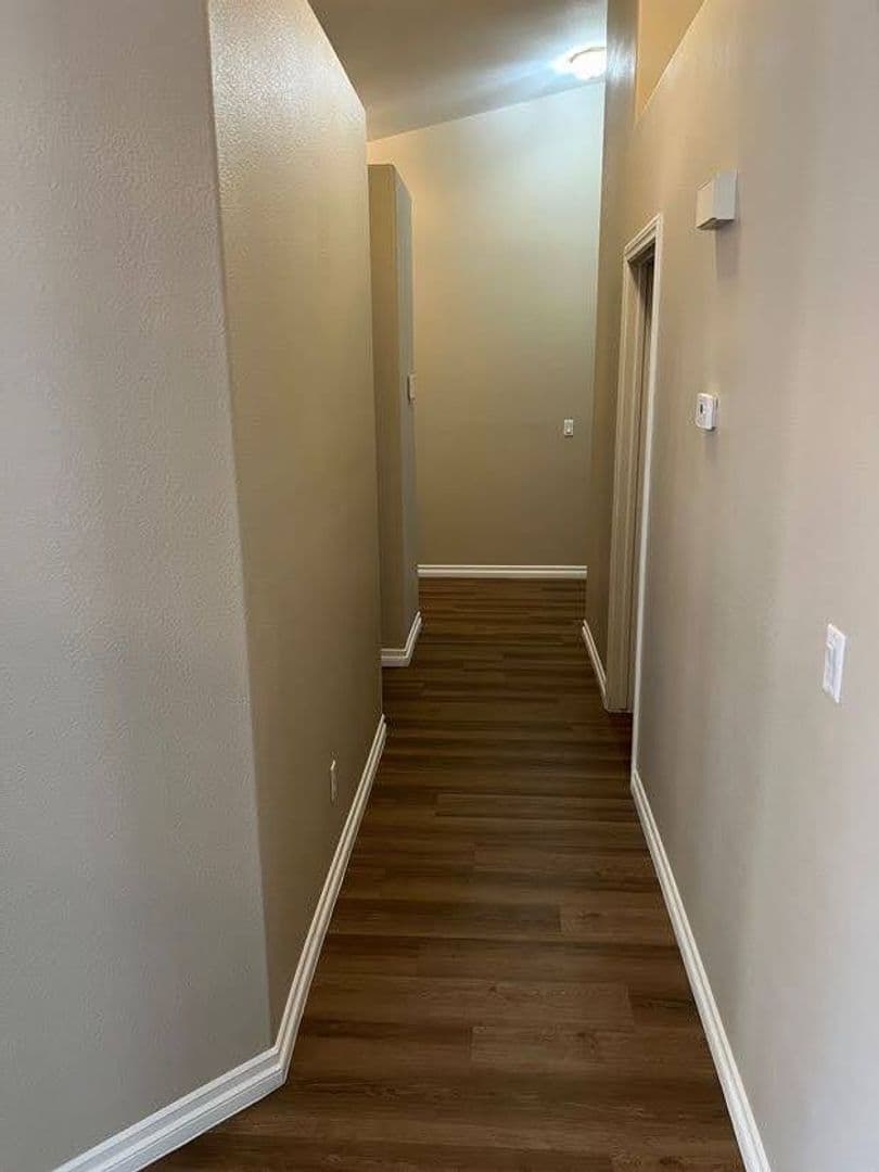 N Las Vegas House: 4717 Pointe Decatur Way