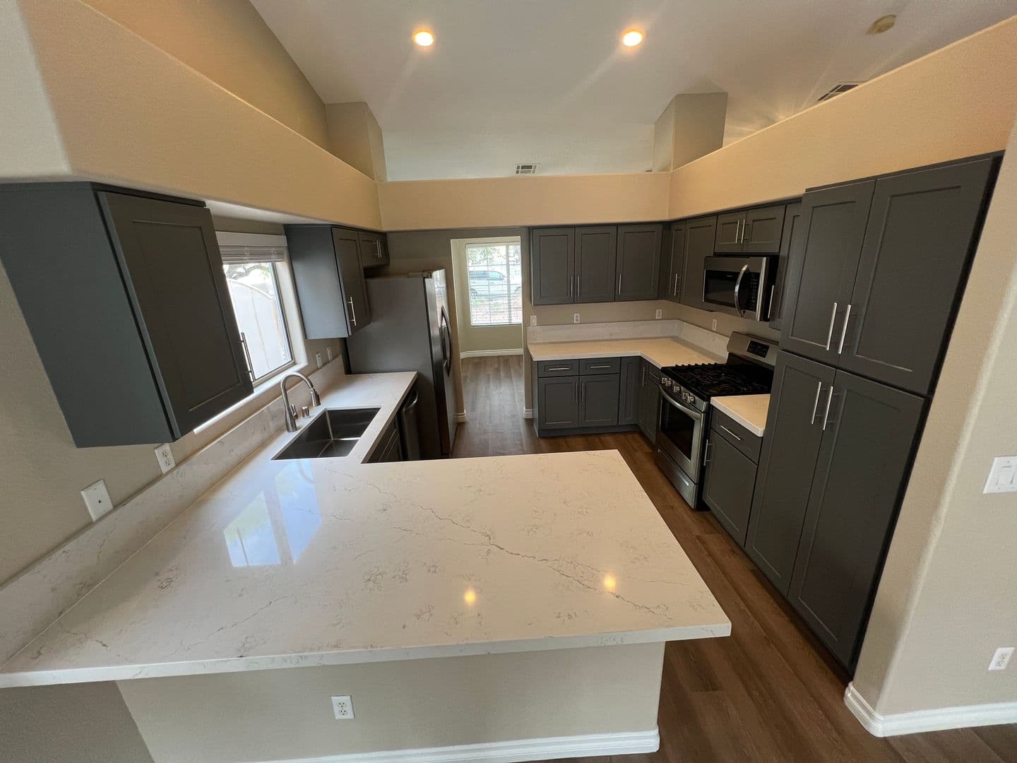 N Las Vegas House: 4717 Pointe Decatur Way