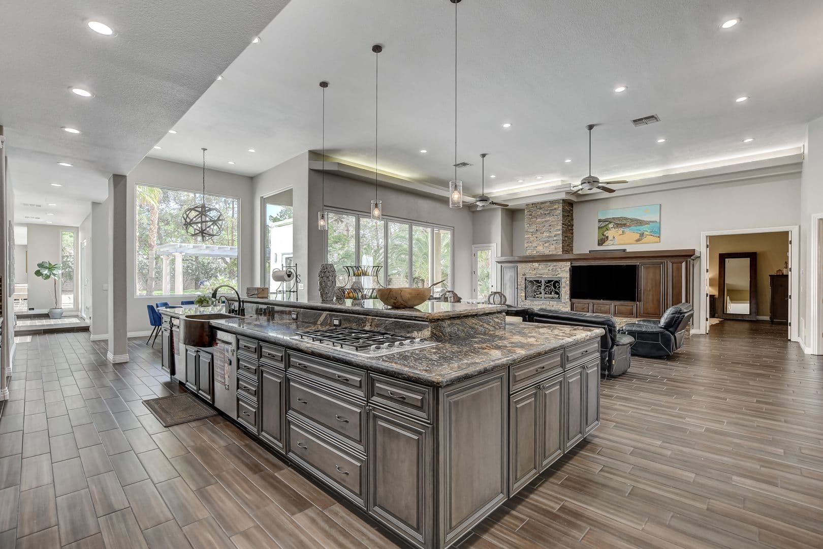 Las Vegas House: 7417 Doe Ave