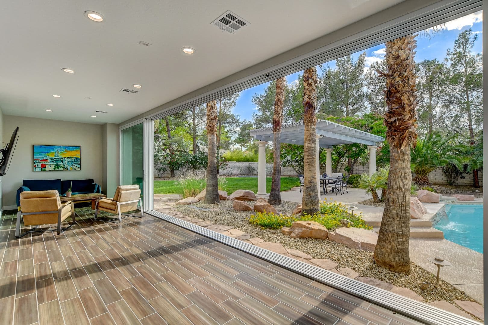 Las Vegas House: 7417 Doe Ave