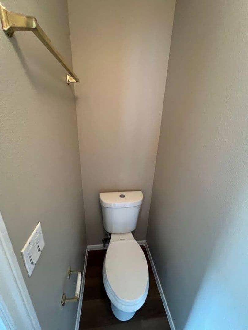 N Las Vegas House: 4717 Pointe Decatur Way