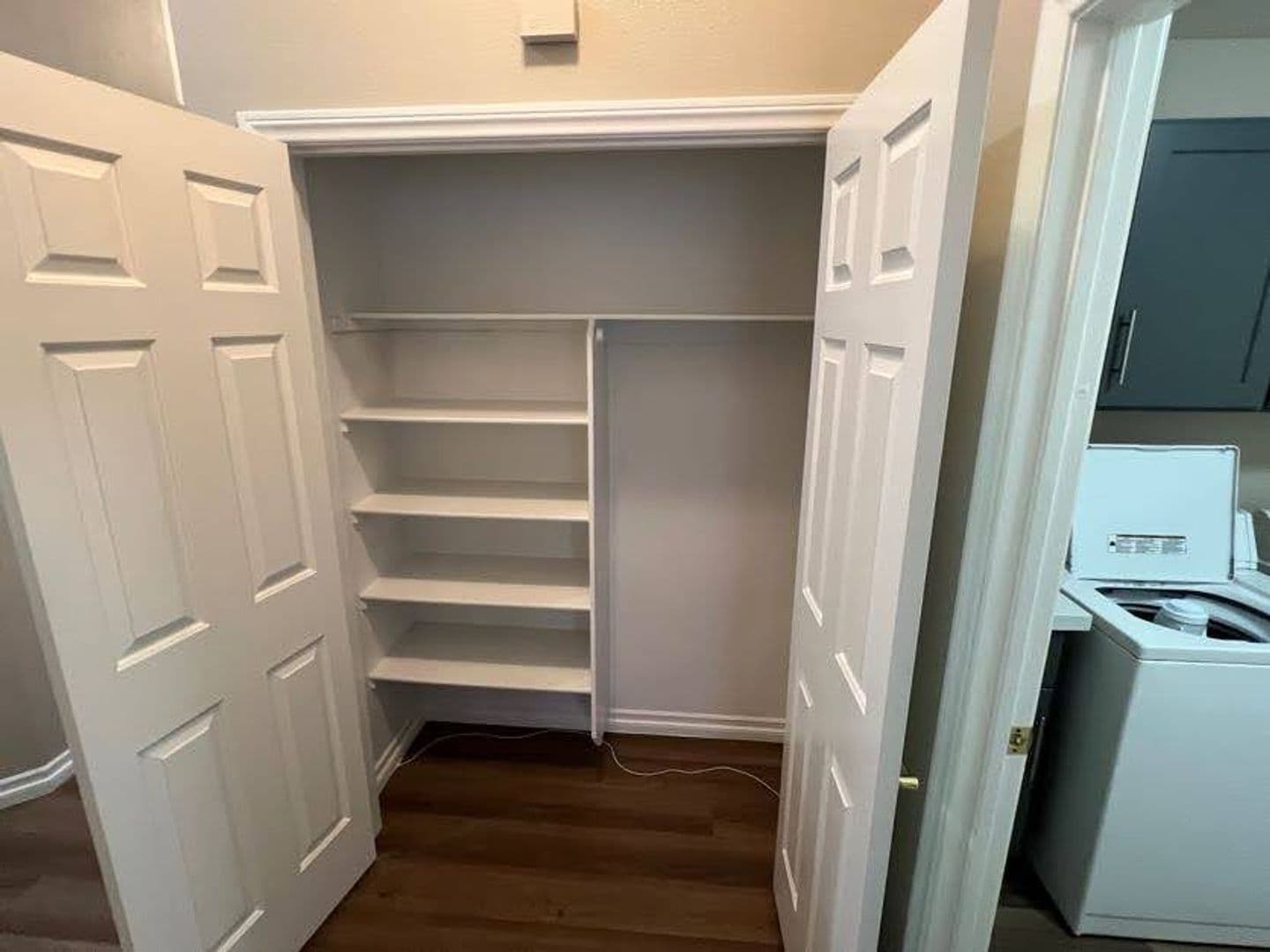 N Las Vegas House: 4717 Pointe Decatur Way