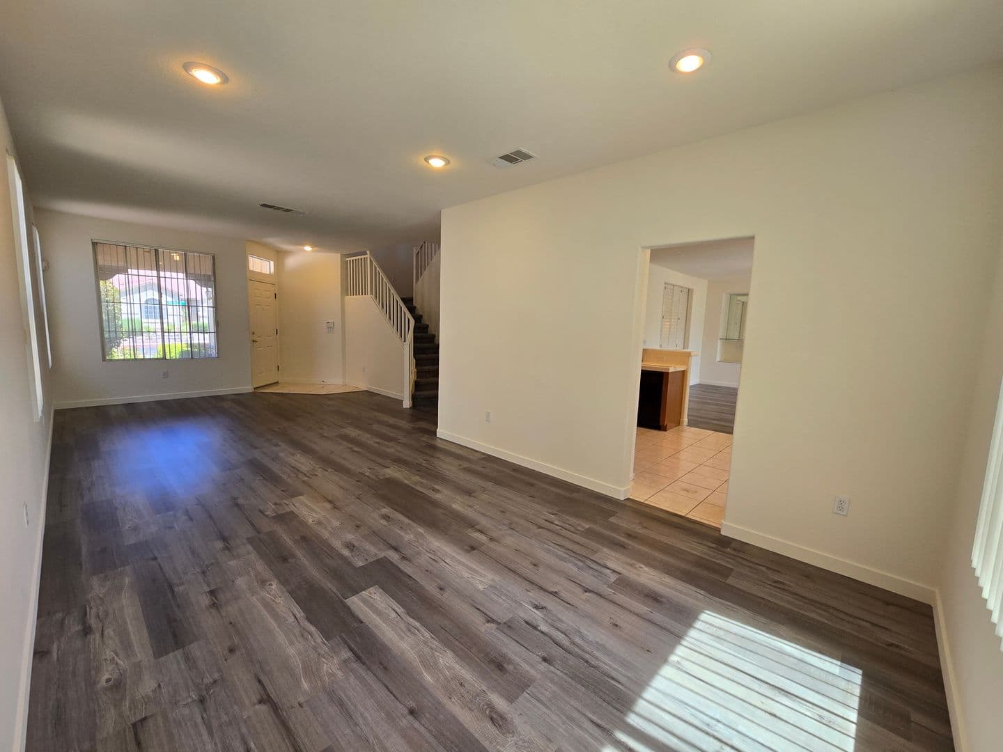 Henderson House: 3033 Panorama Ridge Dr