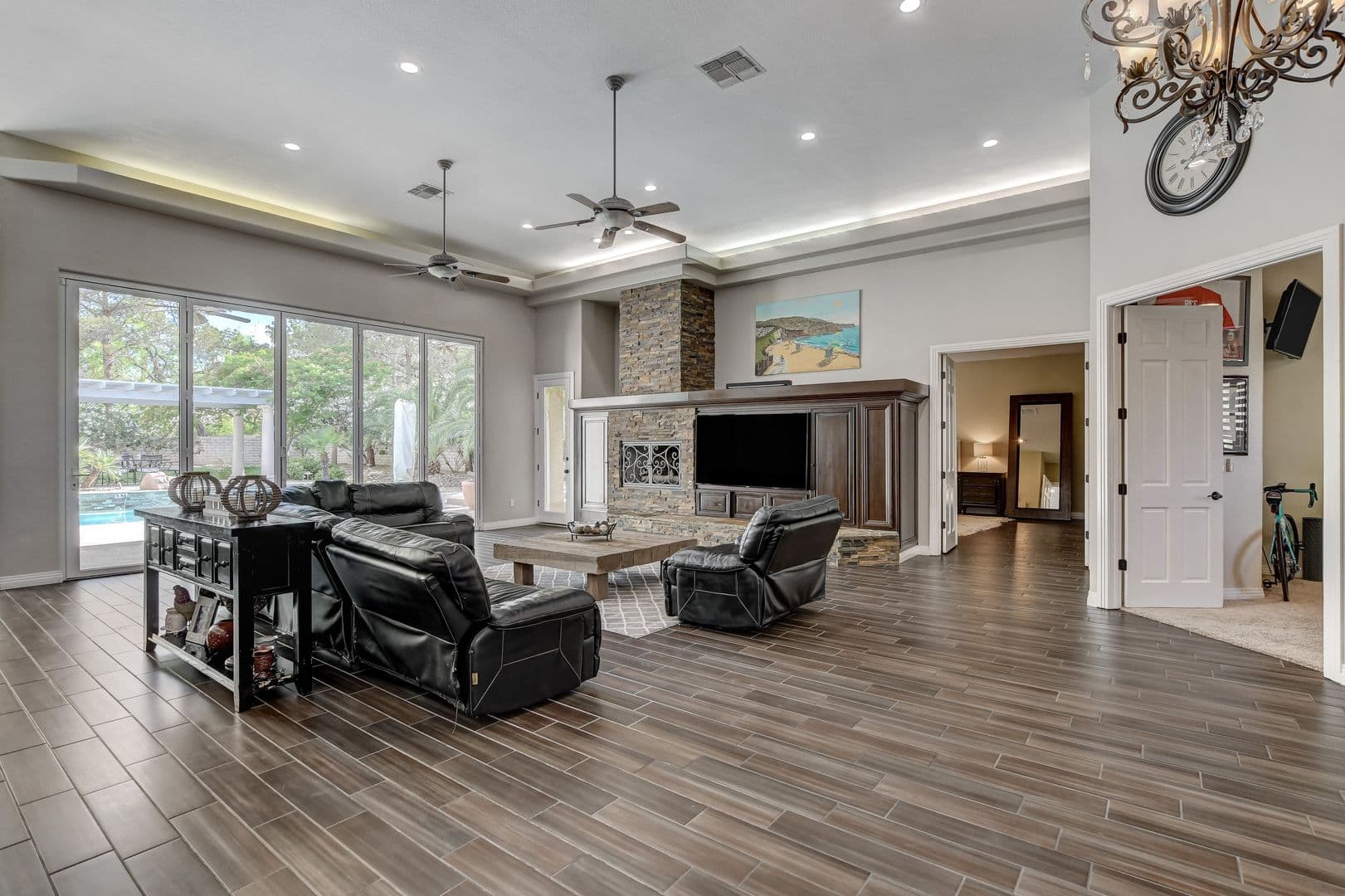 Las Vegas House: 7417 Doe Ave