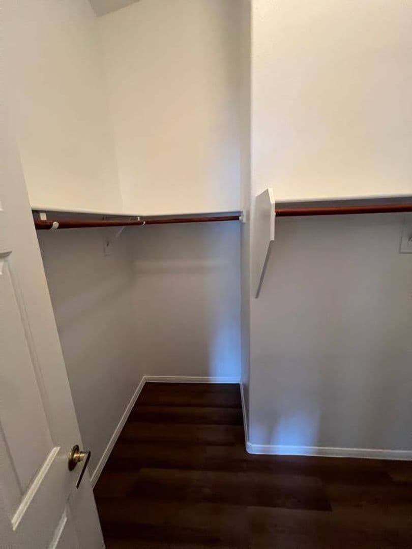 N Las Vegas House: 4717 Pointe Decatur Way