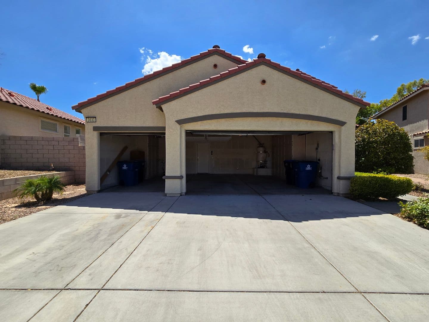 Henderson House: 3033 Panorama Ridge Dr