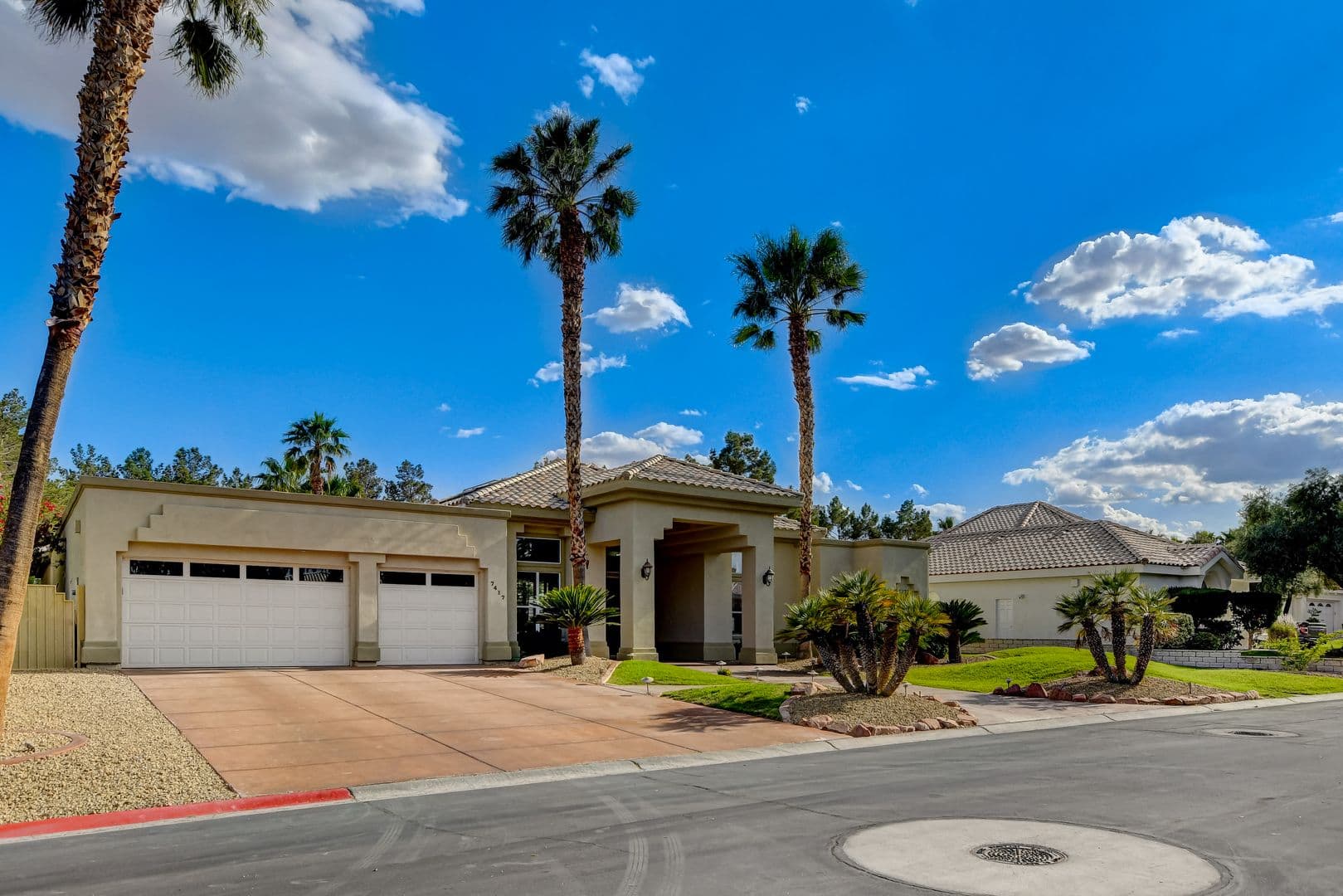Las Vegas House: 7417 Doe Ave