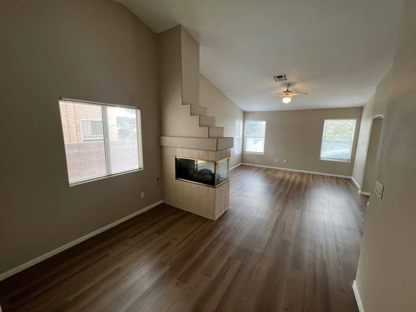 N Las Vegas House: 4717 Pointe Decatur Way