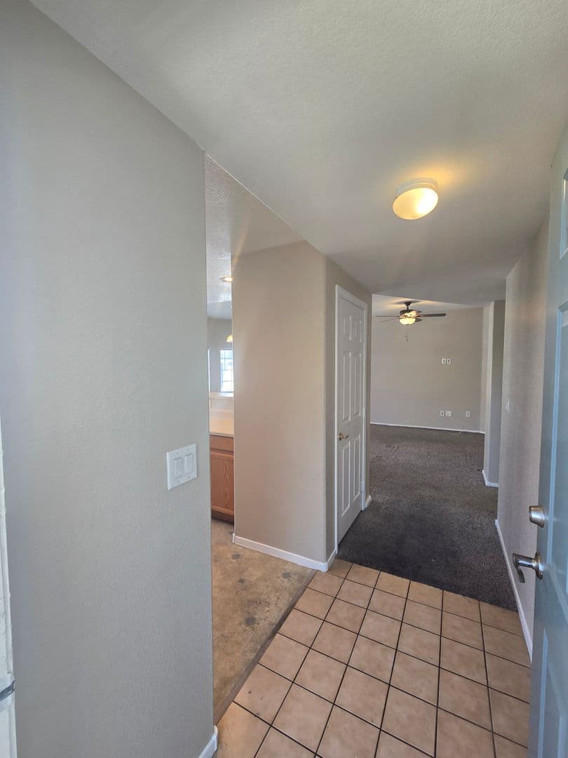 Las Vegas House: 9330 W Maule Ave #216