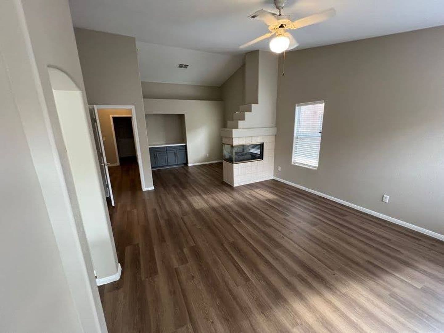 N Las Vegas House: 4717 Pointe Decatur Way