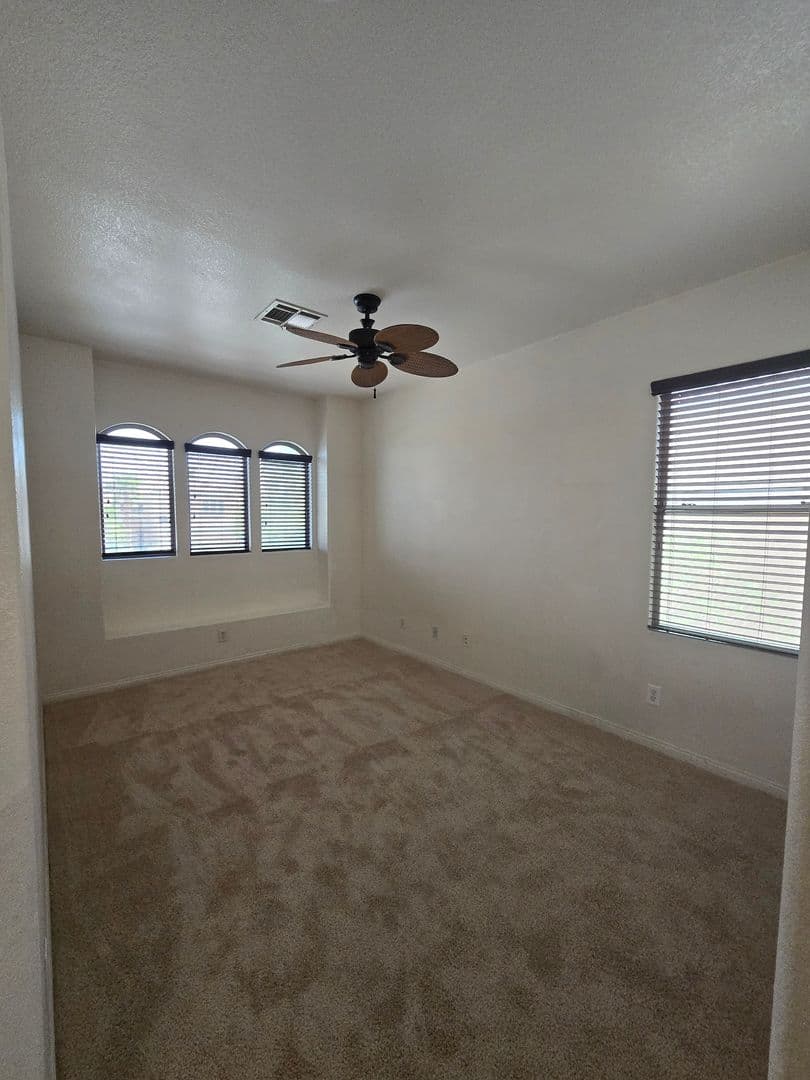 Las Vegas House: 9164 Craven Ave