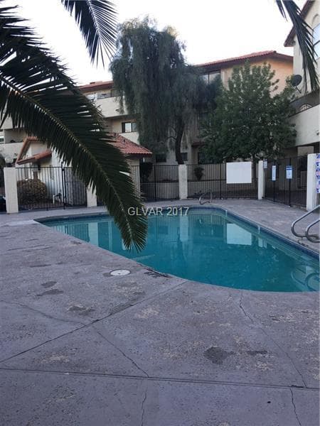 Las Vegas Condo: 2080 Karen Ave #A17