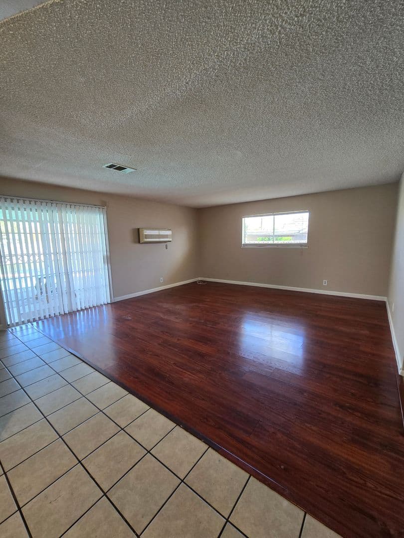 Las Vegas House: 6508 Mecham Ave