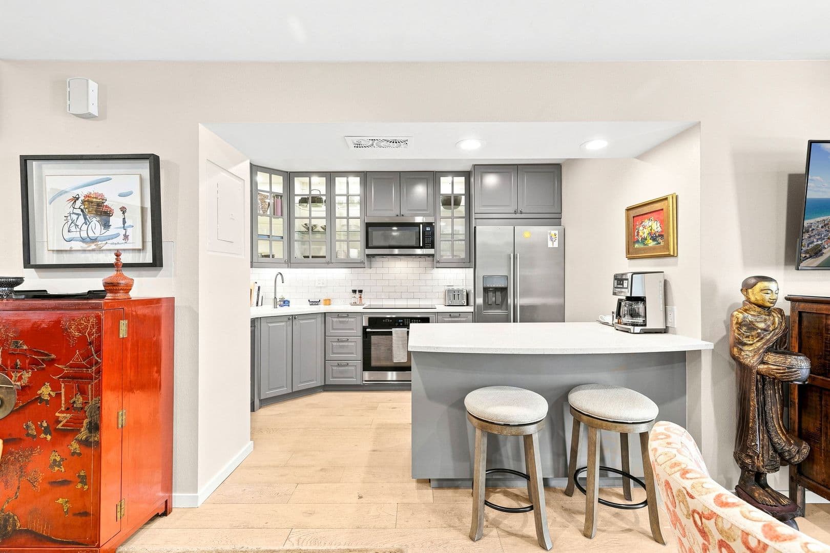 Encinitas Condo: 940 Sealane Drive