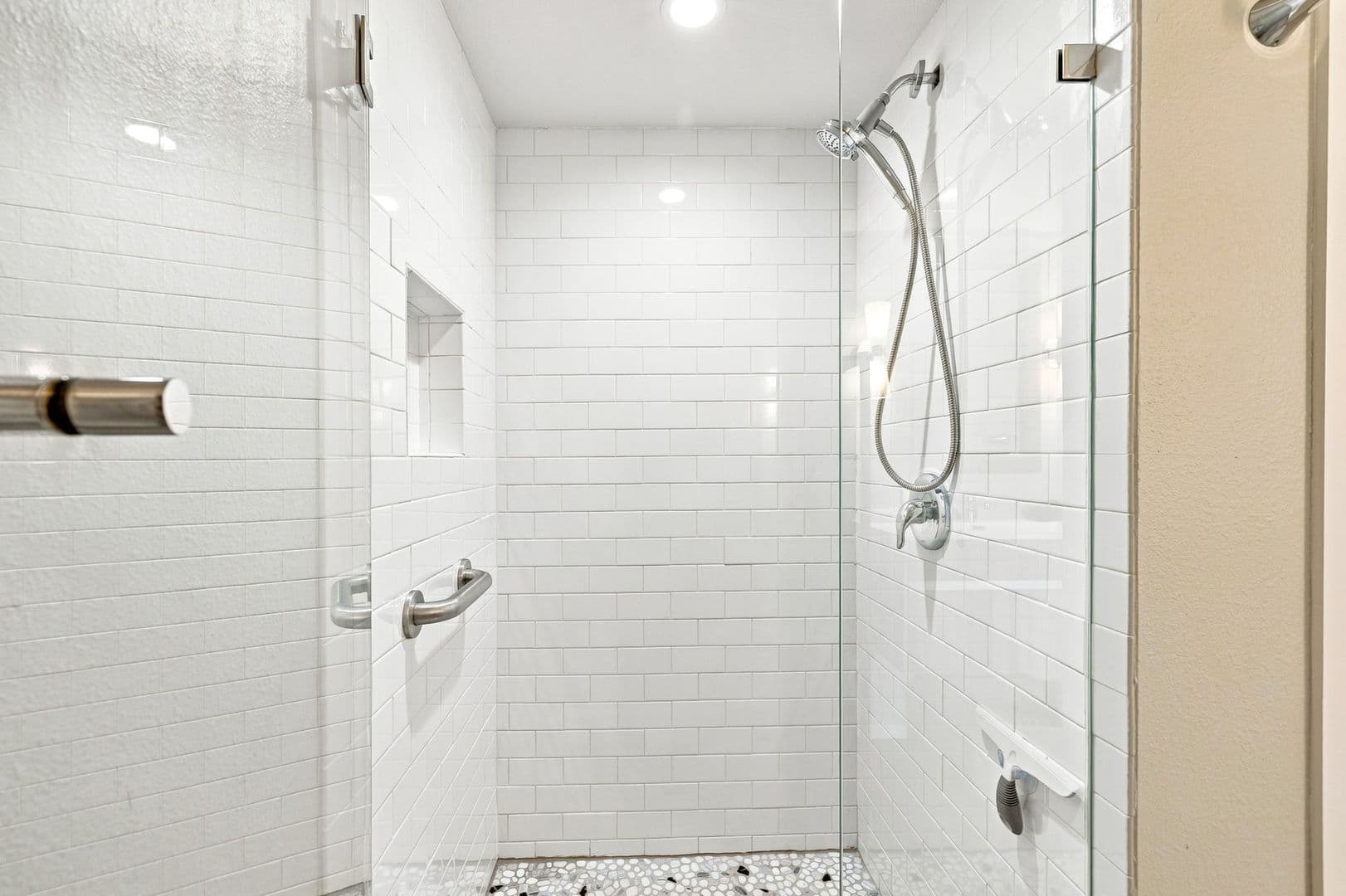 Encinitas Condo: 940 Sealane Drive