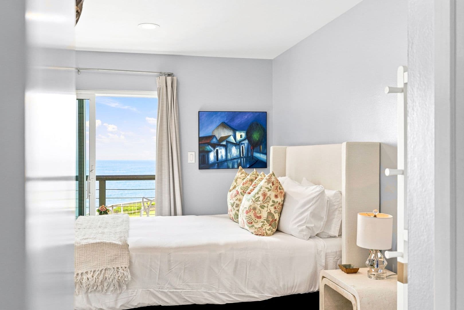 Encinitas Condo: 940 Sealane Drive