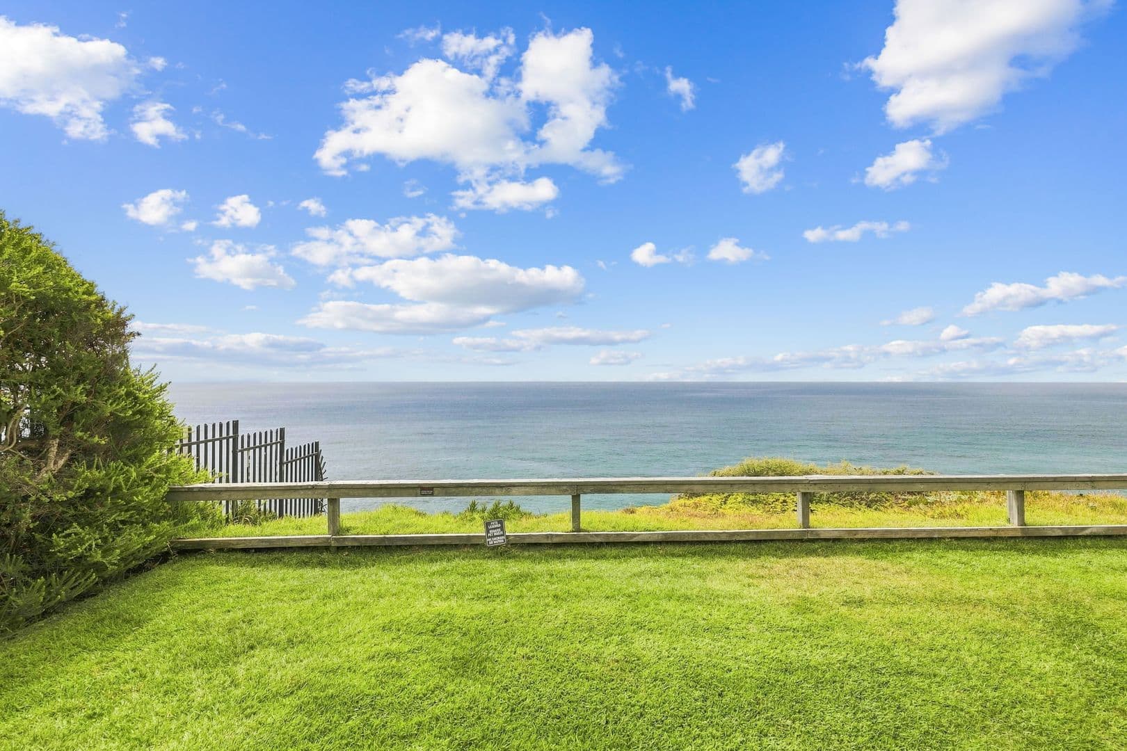 Encinitas Condo: 940 Sealane Drive