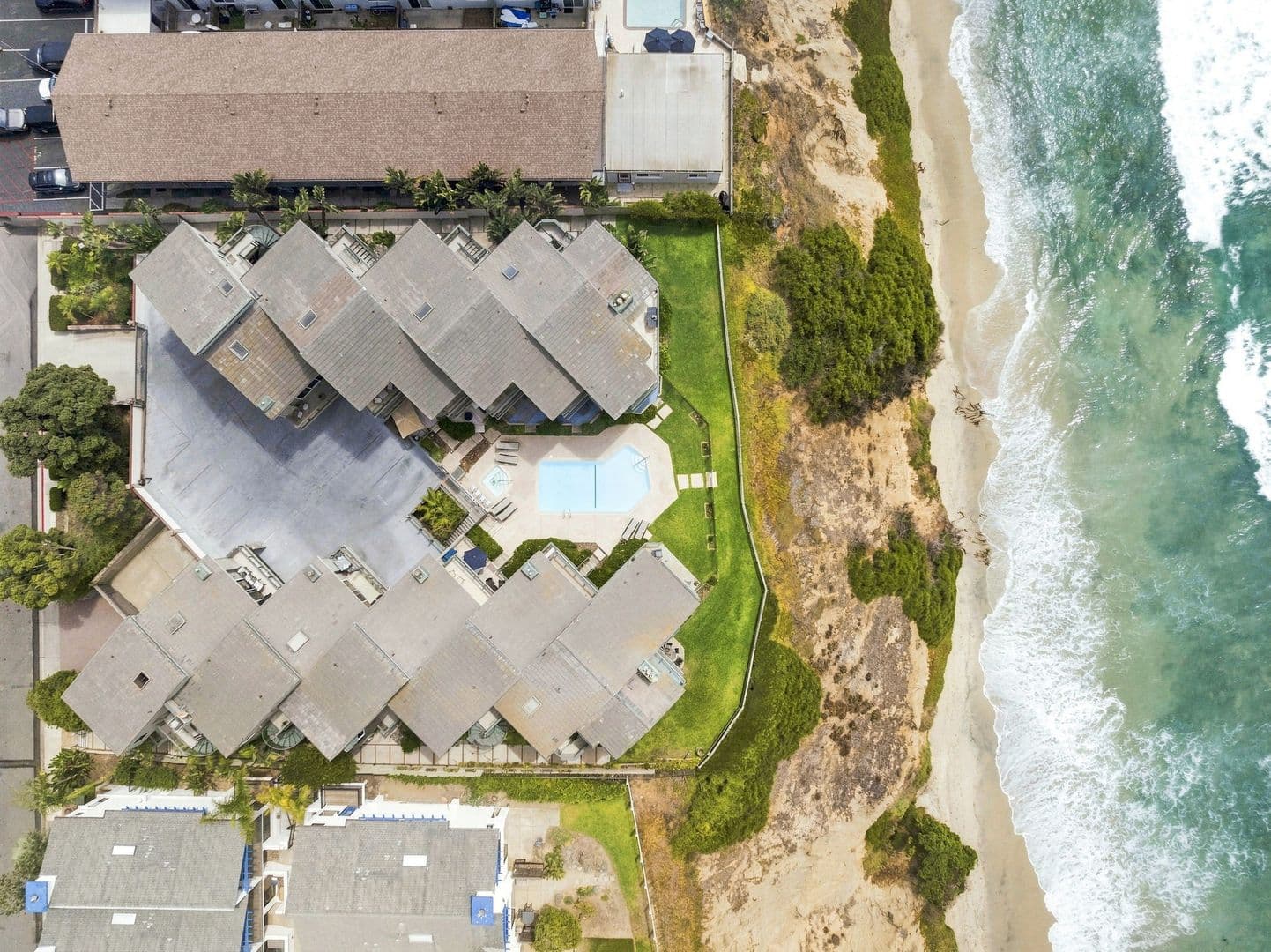 Encinitas Condo: 940 Sealane Drive
