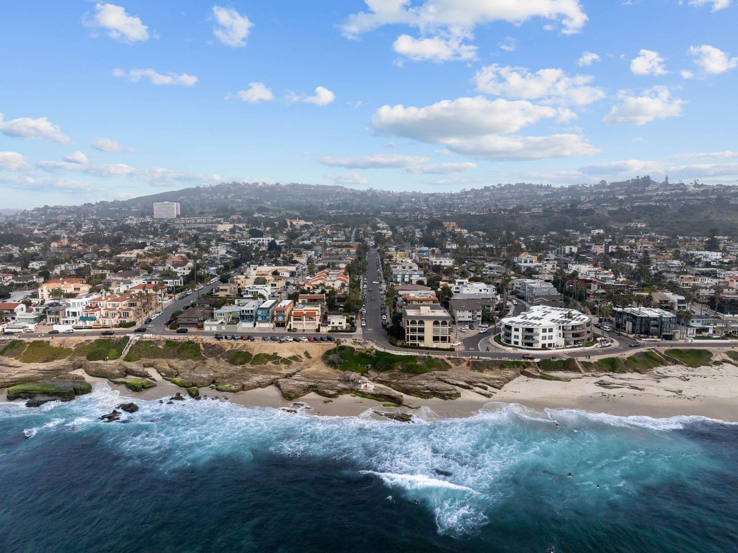 La Jolla Apartment: 344 Bonair St