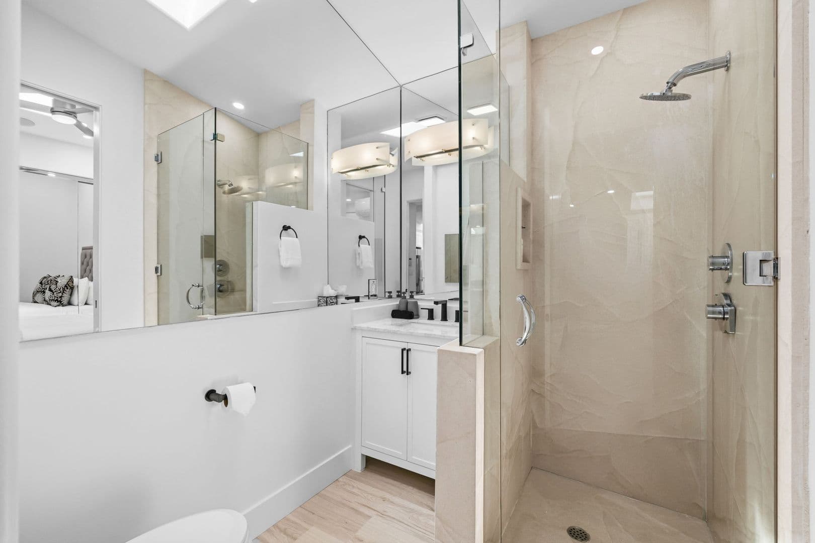 San Diego Condo: 3443 Ocean Front Walk