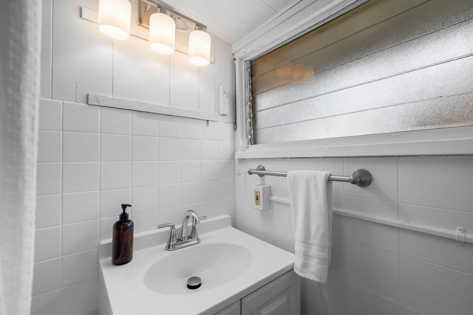 La Jolla Apartment: 344 Bonair St
